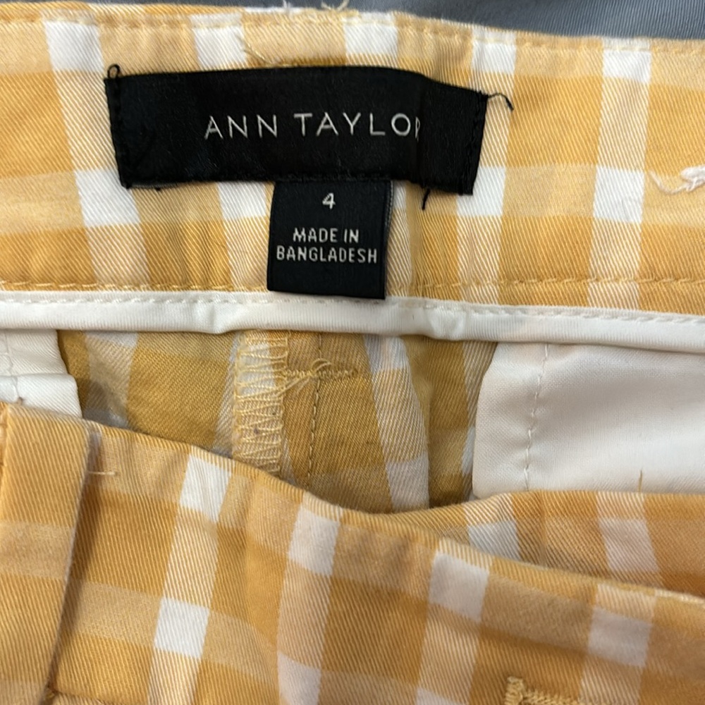 Yellow and white dress pants - Picture 2 of 3